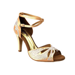 Load image into Gallery viewer, Scarpa da ballo in raso seta carne con Swarovski e tacco a spillo largo, modello Deluxe Butterfly di Wish Dance Shop
