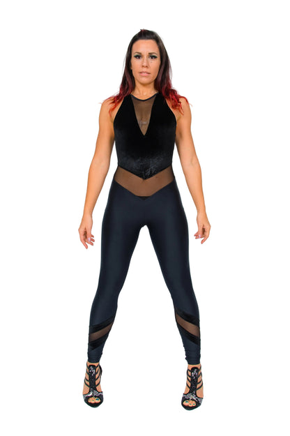 Completino jumpsuit nero VEGA Venice in ciniglia e microfibra, modellante e traspirante, con dettagli contenitivi e bielastica.