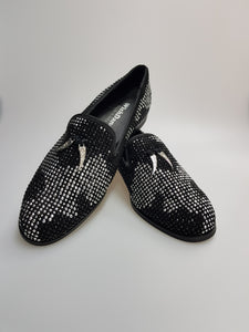 Lion Black Silver (800PJ) - Black Suede Moccasin for Men with Black / Silver Mini Studs and Silver Fangs