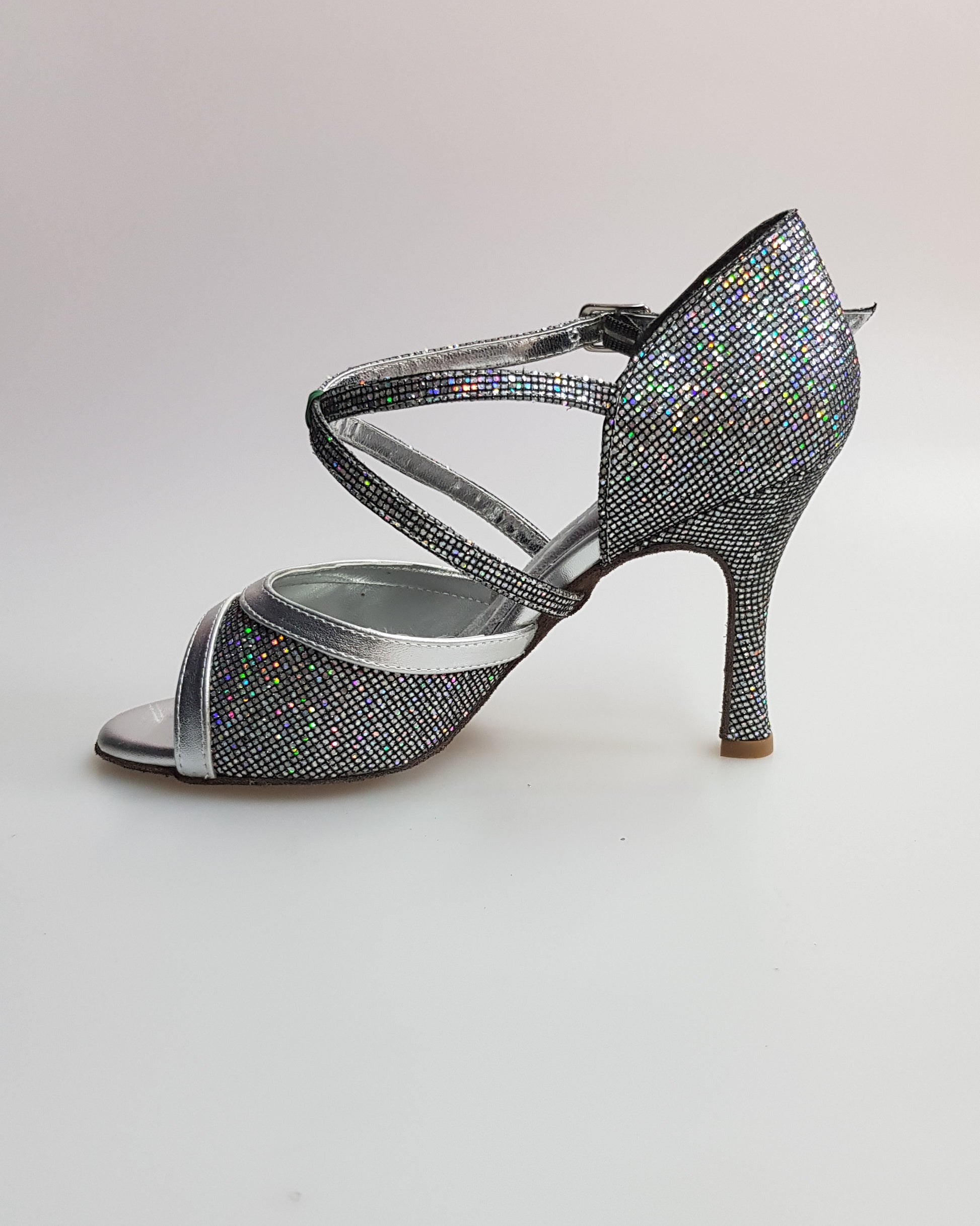 Sandalo donna Wendi/BO-N Wish Dance Shop in pelle argento e dettaglio boreale, con cinturino e suola in gomma, modello del 2016