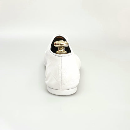 Scarpa jazz Cahetel White Wish Dance Shop in pelle bianca, comoda e elegante, con suola flessibile e stile classico per danza.