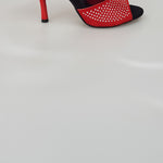 Carica immagine nella Galleria, Sandalo donna Hera (460) in camoscio rosso con borchie a specchio e tacco a spillo, di Wish Dance Shop.
