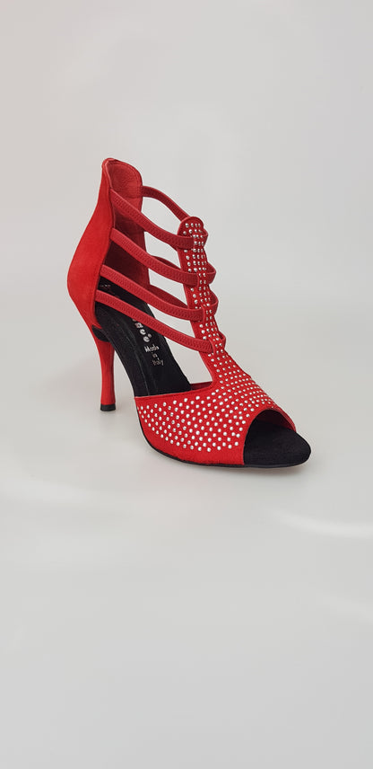 Sandalo donna Hera (460) in camoscio rosso con borchie a specchio e tacco a spillo, marca Wish Dance Shop.