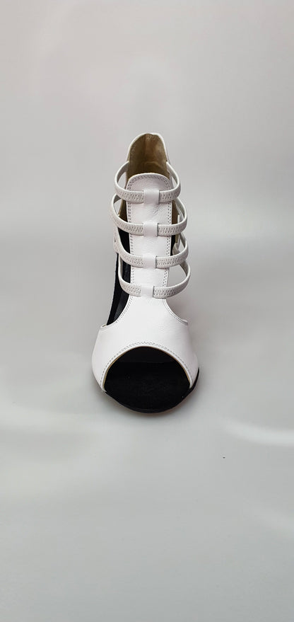 Sandalo da donna WhiteAngel 460PW in vera pelle bianca con elastici e tacco a spillo in pelle bianca, scarpa elegante.