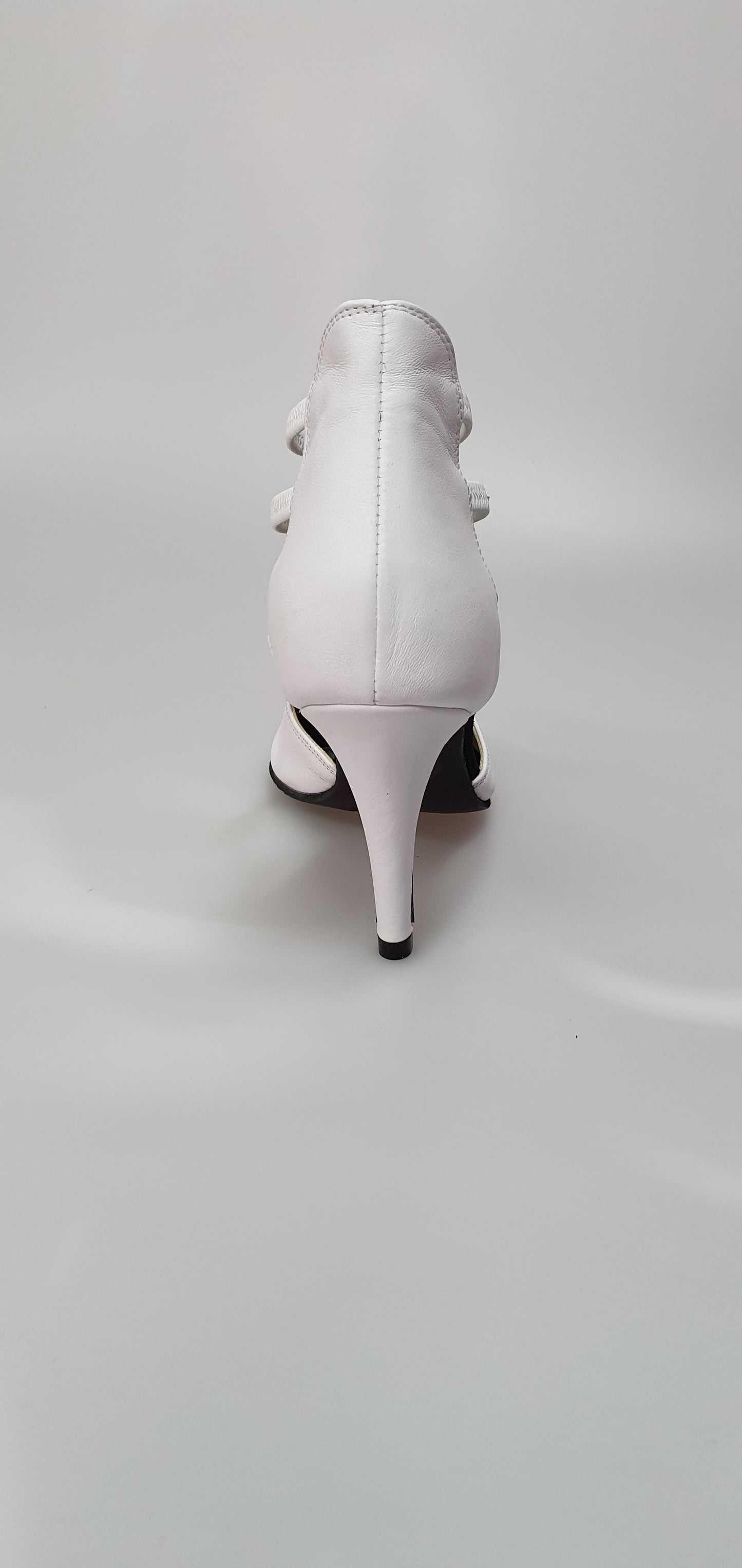 Sandalo donna WhiteAngel 460PW in vera pelle bianca, elastici bianchi e tacco a spillo, scarpa elegante in pelle vera