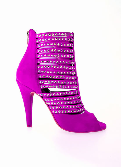 Sandalo donna Elizabeth Plus Wish Dance Shop in camoscio fuxia con dettagli Swarovski boreali, design elegante e alla moda.