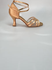 Carica immagine nella Galleria, 301H - Scarpa Raso carne con Retina e Tacco a Rocchetto
