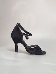 Load image into Gallery viewer, 314H - Black Satin Shoe Without Net with Stripes and Rock Heel
