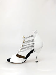 Carica immagine nella Galleria, MILITE Silver (460PW) - Sandalo da Donna in Pelle Bianca con Elastici Argento e Tacco a spillo laminato Argento
