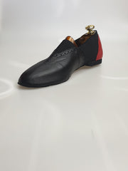Load image into Gallery viewer, Roly - 06 Pelle Nera tallone Pelle Rossa Elastico Nero
