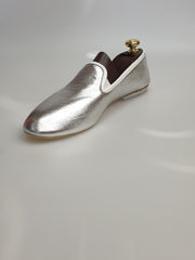 Load image into Gallery viewer, 800 (VB) - Silver Leather Shoe with White Profile
