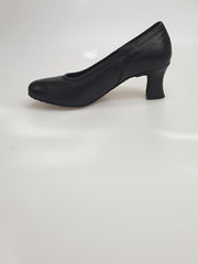 Load image into Gallery viewer, 207V - Curled Decoltè Shoe from Standard Black Leather
