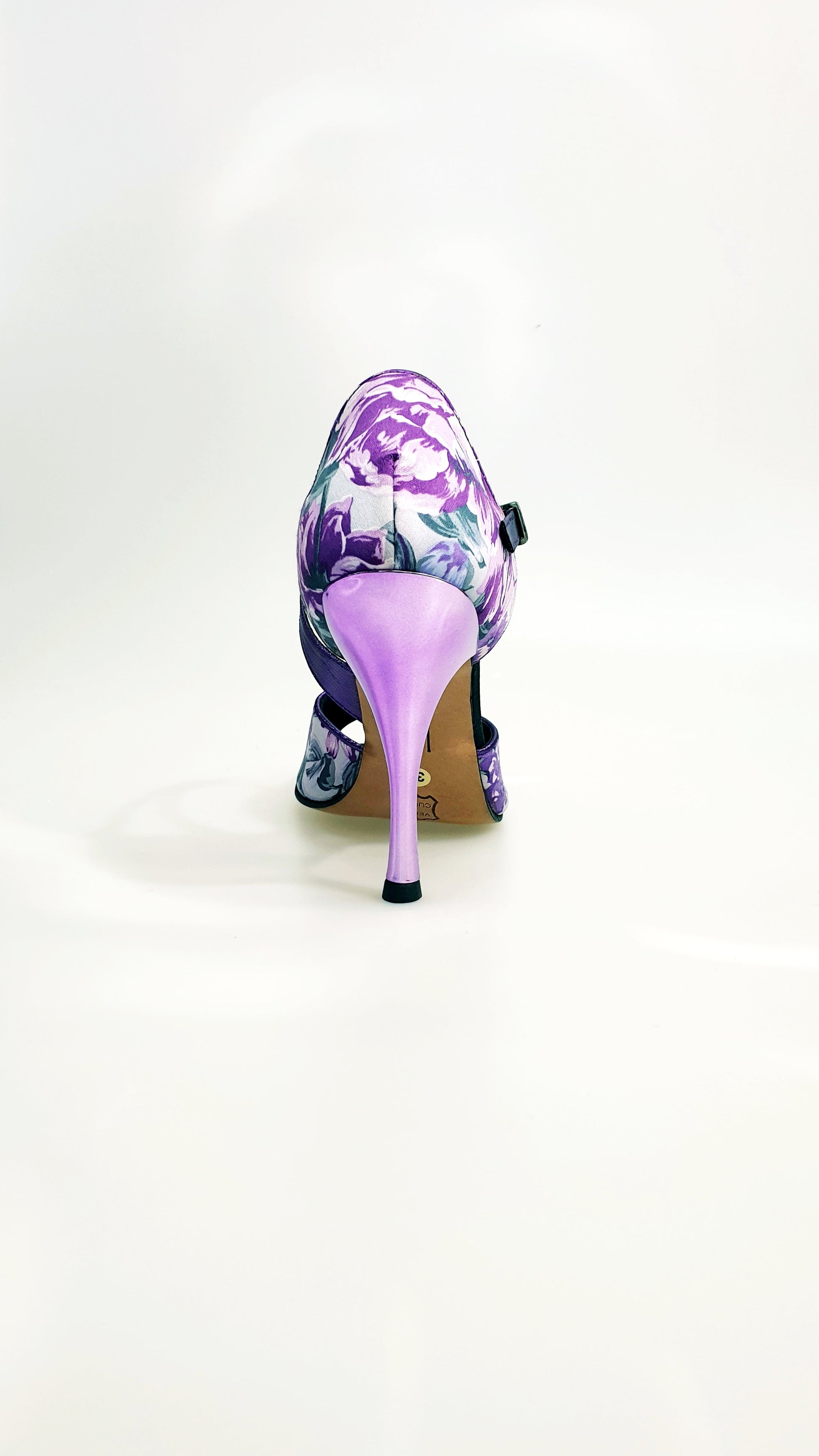 Scarpa da donna Leonor in raso di seta fiorato color Caracas Lilla, elegante e raffinata, brand Outlet.
