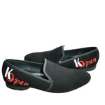 Carica immagine nella Galleria, Madrid (MS21) K.Open - Mocassino in Camoscio nero bordi Rossi Ricamo Kizomba Open rosso Forma lunga
