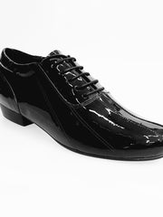 Load image into Gallery viewer, Andrey (005V) - Men&#39;s Lace-up Shoe with Mod. Oxford closure in Black Patent Leather and Black Patent leather insert
