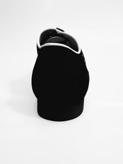 Carica immagine nella Galleria, Esteban (MS07) KIMA - Stringata da Uomo chiusura Mod. Oxford in Camoscio Nero  Ricamo Kima Bianco Forma Tonda