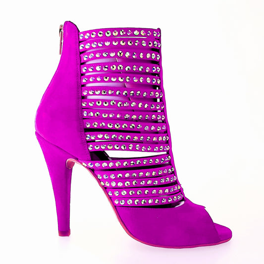 Sandalo donna Elizabeth Plus in camoscio fuxia con dettagli Swarovski Boreali, tronchetto elegante e alla moda.