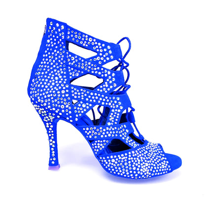 Sandalo a tronchetto Olimpya Extra Plus in camoscio blu royal con dettagli Swarovski Boreali, di Wish Dance Shop.