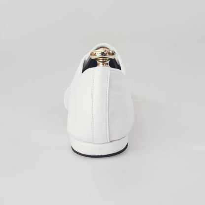 Scarpa jazz Billie Pearl White in pelle bianca con profilo bianco, ideale per danza, marca Wish Dance Shop.