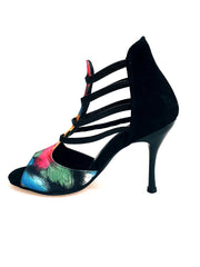 Carica immagine nella Galleria, Iris Fantasy Black (460PW) - Sandalo da Donna in Tessuto Picasso Nero con Tallone in Camoscio Nero ed Elastici e Tacco a spillo smaltato Nero
