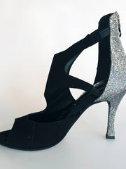 Carica immagine nella Galleria, Desiré - Sandalo da Donna in Camoscio Nero e Multicolor Boreale Argento
