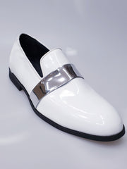 Carica immagine nella Galleria, Jackson (PJ) - Mocassino in Vernice Bianca e Fascia Argento Foderato in Vera Pelle Italiana
