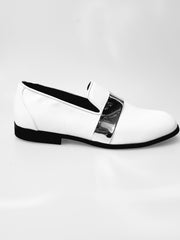 Carica immagine nella Galleria, Jackson (PJ) - Mocassino in Vernice Bianca e Fascia Argento Foderato in Vera Pelle Italiana
