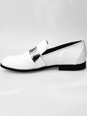 Carica immagine nella Galleria, Jackson (PJ) - Mocassino in Vernice Bianca e Fascia Argento Foderato in Vera Pelle Italiana
