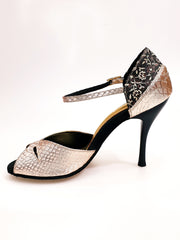Load image into Gallery viewer, Marisa (588) - Woman&#39;s Sandal in Lurex Snape Kate Brown
