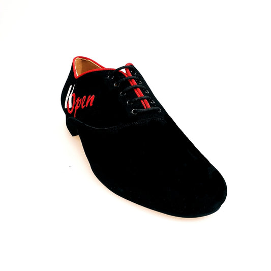 Scarpa da uomo Malaga MS07 K.Open in camoscio nero con ricamo, modello Oxford, chiusura stringata, marca Wish Dance Shop.