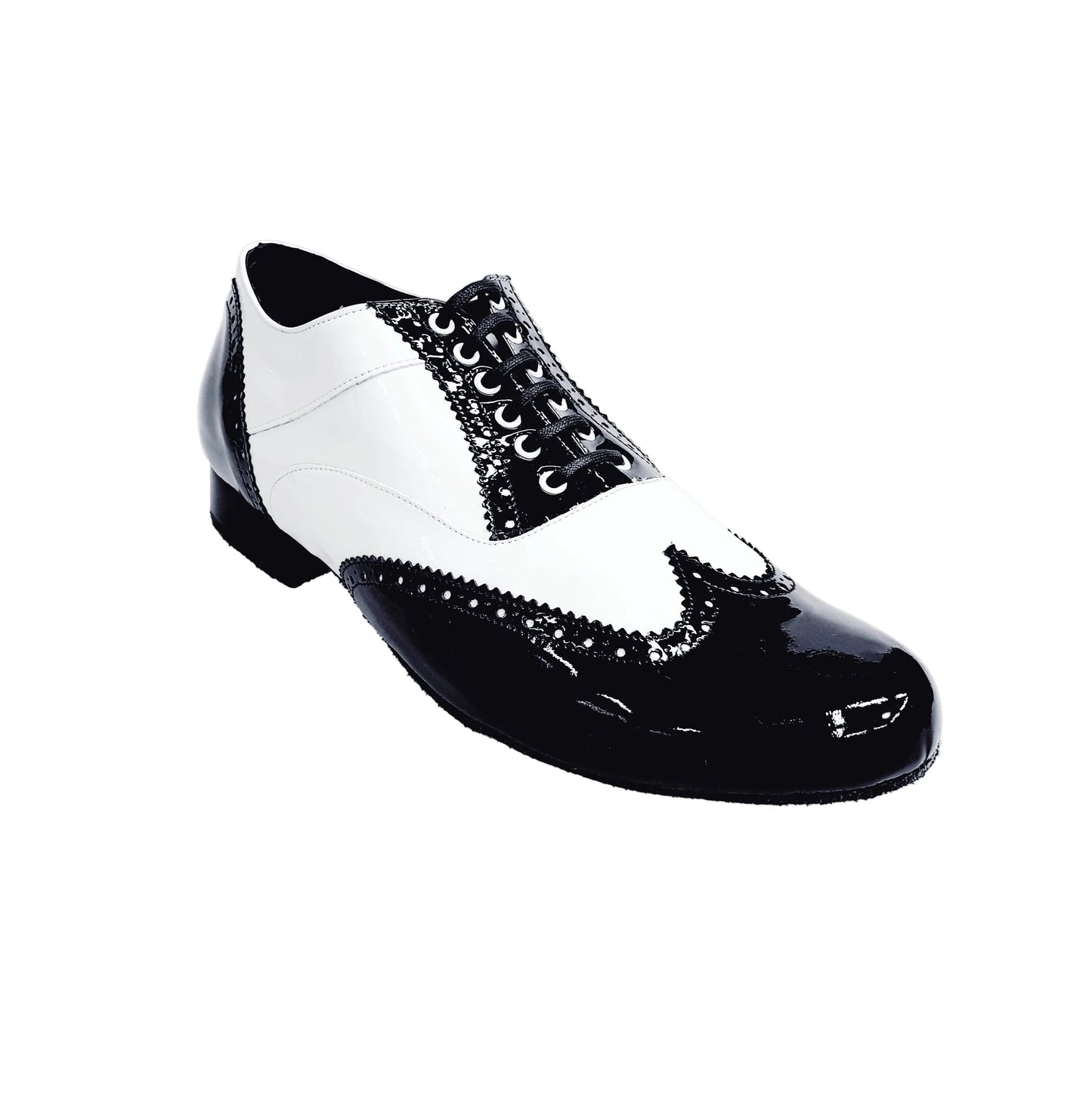 Scarpa stringata coda di rondine Wish Dance Shop modello Oxford Brogue in vernice nera e bianca, forma tonda, dettagli eleganti.