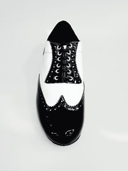 Load image into Gallery viewer, Adone (MS14) - Lace-up Dovetail Mod. Oxford Brogue Shoe in Black Patent and White Patent Round Shape
