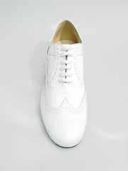 Carica immagine nella Galleria, Adone (MS14) - Stringata Coda di Rondine Mod. Oxford Brogue Scarpa in Vernice Bianca Forma Tonda
