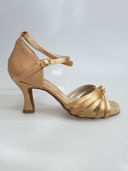 Load image into Gallery viewer, 302H - Flesh Satin Heel to Spool
