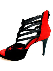 Carica immagine nella Galleria, Maino (779F) KIZMI - Sacarpa da Donna in Camoscio Nero e Camoscio Rosso ricamo Kizmi rosso
