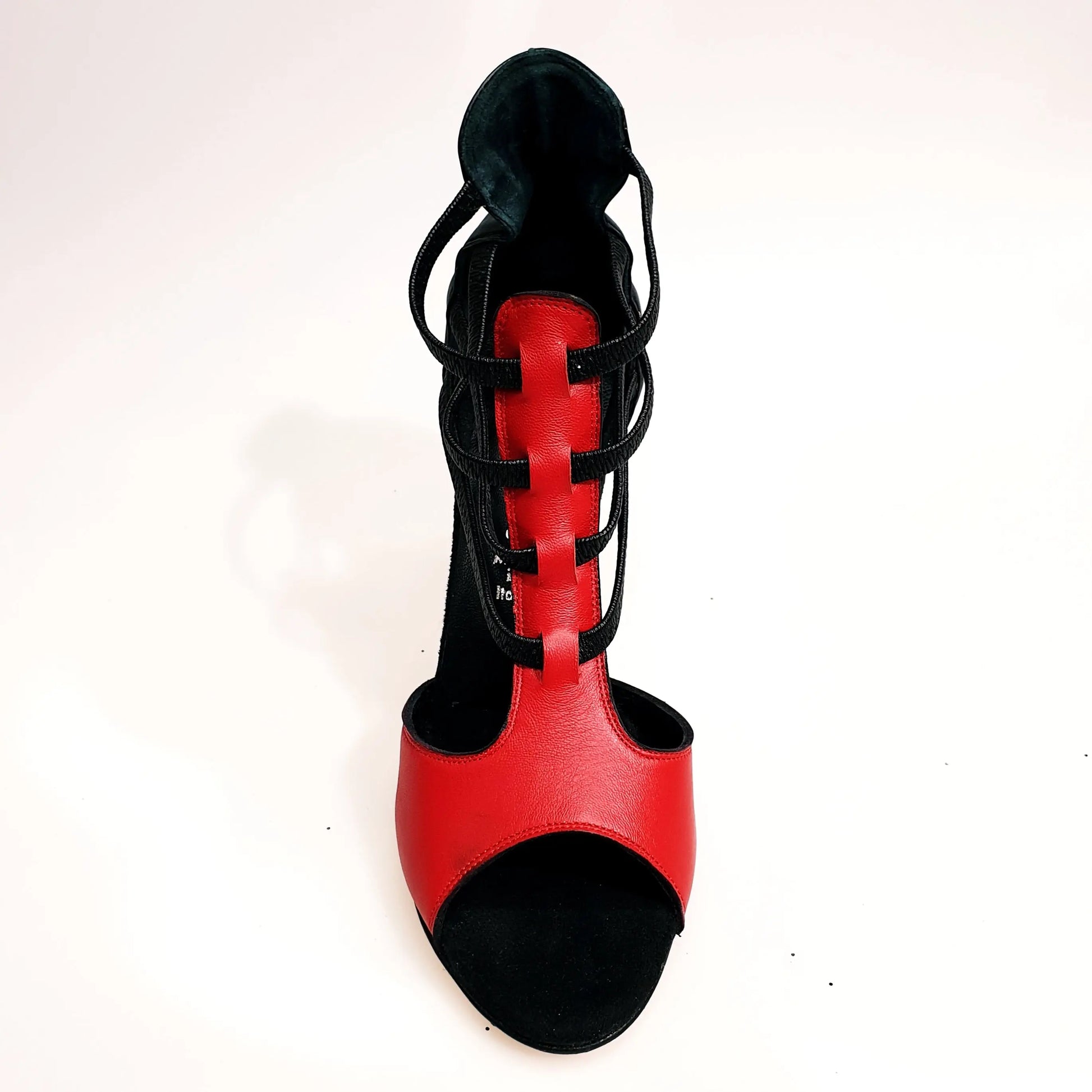 Sandalo donna Lilith (460) in pelle rossa con tacco e tallone in nero, scarpa elegante Wish Dance Shop.