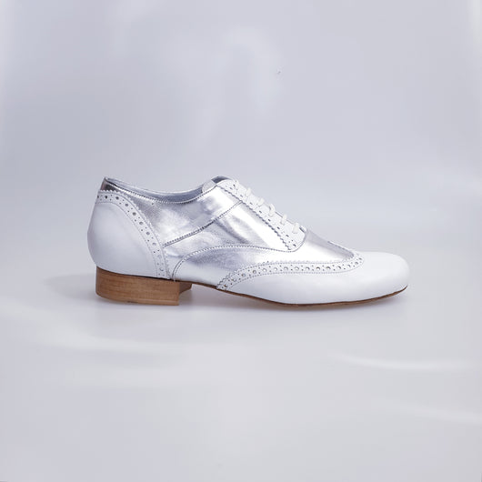 Adone (MS14) - Lace-up Dovetail Mod. Oxford Brogue Shoe in White Leather and Silver Leather Round Shape