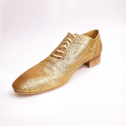 Scarpa da uomo Wish Dance Shop Richard MS14 Oxford Brogue glitter oro, forma lunga, stringata con coda di rondine.