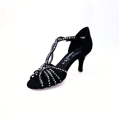 Scarpa da donna Infinity Plus BI-Flex in raso di seta nero con Swarovski e suola extraflex per danza competitiva.