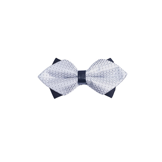 Papillon Wish Dance Shop a punta fantasia argento con mini quadri sovrapposti su base nera, elegante e raffinato.