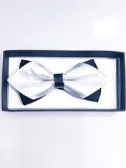 Load image into Gallery viewer, Papillon Doppio a Punta Fantasia Classic colore Argento sovrapposto a Base Nera
