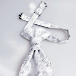 Load image into Gallery viewer, Ascot ceremony Knot ready with swarovski stone in the center color white pearl cashmere silver embroidery
