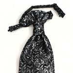 Load image into Gallery viewer, Ascot ceremony Knot ready with swarovski stone in the center color black base embroideries silver leaves
