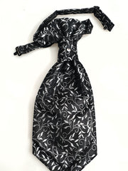 Load image into Gallery viewer, Ascot ceremony Knot ready with swarovski stone in the center color black base embroideries silver leaves
