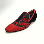 Load image into Gallery viewer, MORENO (MS21) - Mocassino in Camoscio Rosso applicazione inserto Raso Seta Nero e Swarovski boreali  Profilo Rosso Forma lunga
