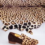 Load image into Gallery viewer, AKIM (MS21) - Moccasin in Leopard spotted pony skin Beige brown mottled long shape
