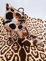 Load image into Gallery viewer, Laura Leopard - Sandalo da donna con stringa camoscio marrò in Cavallino Maculato Leopardo Beige Marrò
