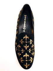 Load image into Gallery viewer, LIRIO CRUZADO (MS20) - Mocassino in Camoscio Nero Ricamo Giglio in Oro Forma Lunga
