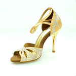 Load image into Gallery viewer, Deluxe Butterfly (L2) - Scarpa da Ballo in Raso Seta Carne Flash con Swarovski Boreali Tacco a Spillo Laminato Oro
