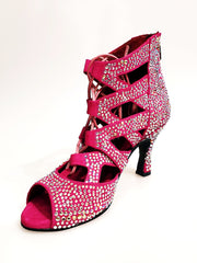 Load image into Gallery viewer, Olimpya Extra Plus - Sandalo a Tronchetto in Camoscio Fuxia con Swarovski Boreali e Tacco a Rocchetto
